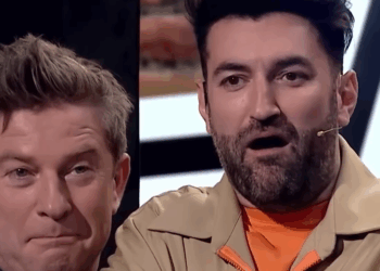 C2309005 Bboy Nana Can Spin Days on Romania Got Talent!_part2