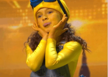 C2409009 Lil bring mayhem mischief Simon Cowell_part2