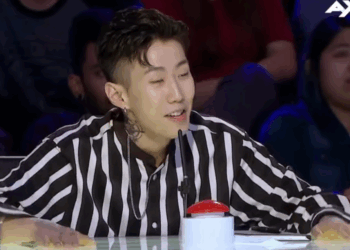 C2509013 Year Old Granny Raps! part2