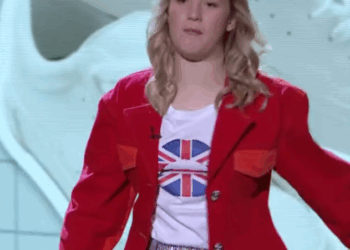 C2509017 Quick Witted Eva has us in STITCHES Semi Finals BGT part2