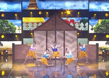 C1009019 When Your Feet Do All The Talking_part2