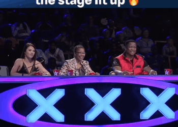 C1509018 Two Voices One Girl And No Lip Movement_part2