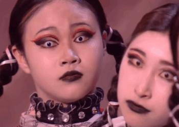 C3010020 Creepy dance troupe IDOLLS inject some spooks into Semi Final part2