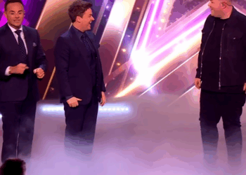 C0710007_Vinnie McKee leaves Judges in awe his Semi Final performance_part2