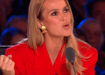 C0710016_Inspiring rapper Jamie Forde had whole crowd cheering him on_part2