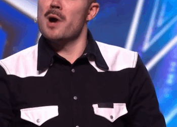 C1010007_Will Burns wins Golden Buzzer hilarious David Attenborough impression_part2