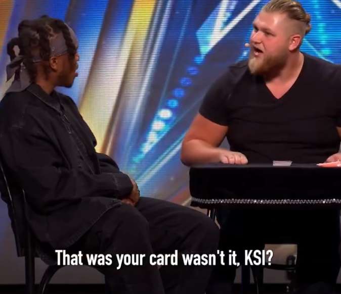 C1311004_Fingerless magician Dean Lahan leaves KSI in awe sleight of hand magic_part2