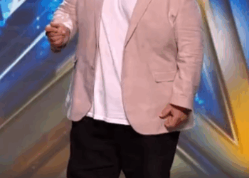 C1311015_Williams Sanchez unique eye popping will make you squirm_part2