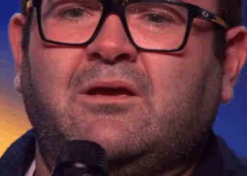 C1311019_Singer John Pierce Blows Judges Away His of Creep by Radiohead on Britain Got Talent!_part2