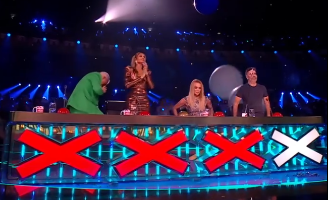 C0111016_RuMac performs 80s banger like you ve never heard it before_part2