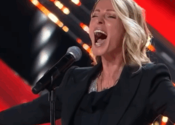 C1811014_SENSATIONAL Noise Maker STUNS Judges!_part2