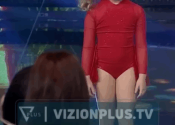 C0111019_She so Bendy!_part2