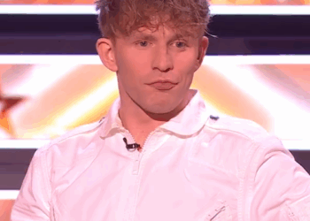 C0111020_Mickey Callisto is like young Freddie Mercury in epic BGT return_part2