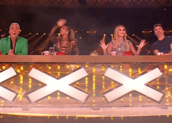 C0311002_Albert Amores shows off his core strength in dazzling pole act_part2