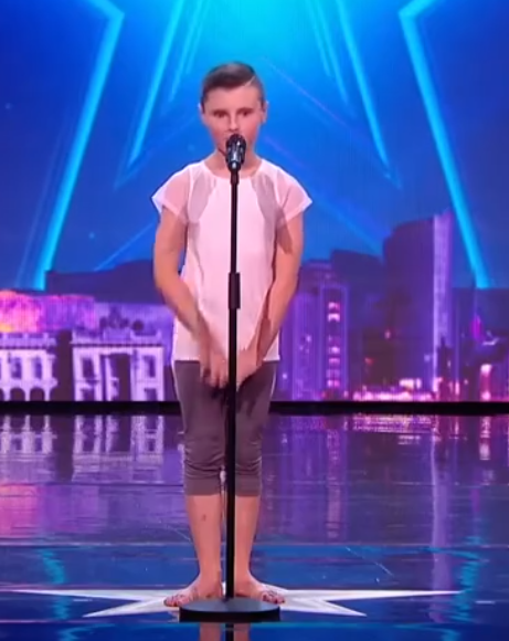 C2411015_Year Old Fionn Dances to Never Enough Greatest Showman on Ireland Got Talent!_part2