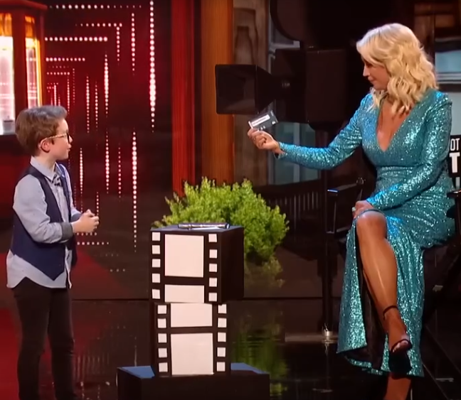 C2411016_Year Old Aidan McCann Wows Judges His Incredible Card Magic on Ireland Got Talent!_part2
