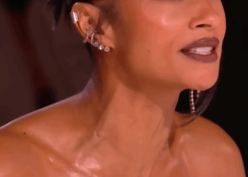 C2411018_Dancer Leightonjay Halliday blows Judges away Bastille routine_part2