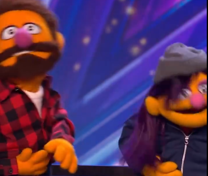 C2511001_Puppet family Handersons sing their naughty nan_part2