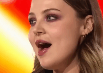 C2511011_was NOT expecting her to have voice like that!_part2