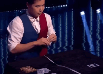 C2511012_BREATHTAKING Magic Act on Britain Got Talent!_part2