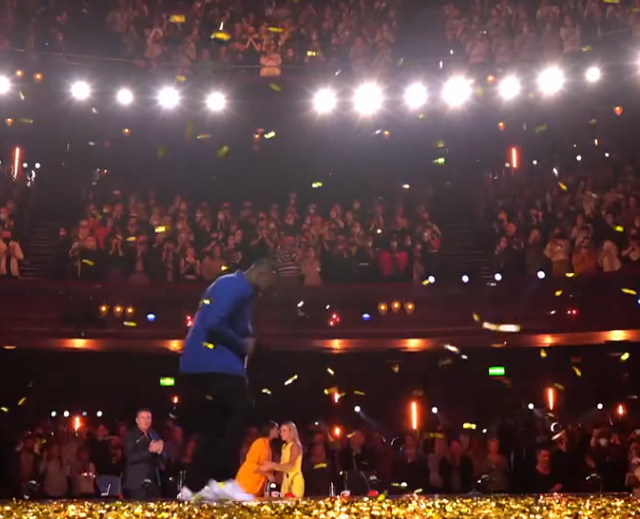 C2711009_Simon Cowell gives Comedian Axel Blake his Golden Buzzer Auditions BGT_part2