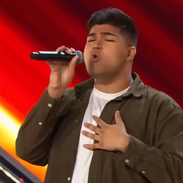 C2811001_INSANE Male Whitney Houston In Got Talent Audition_part2