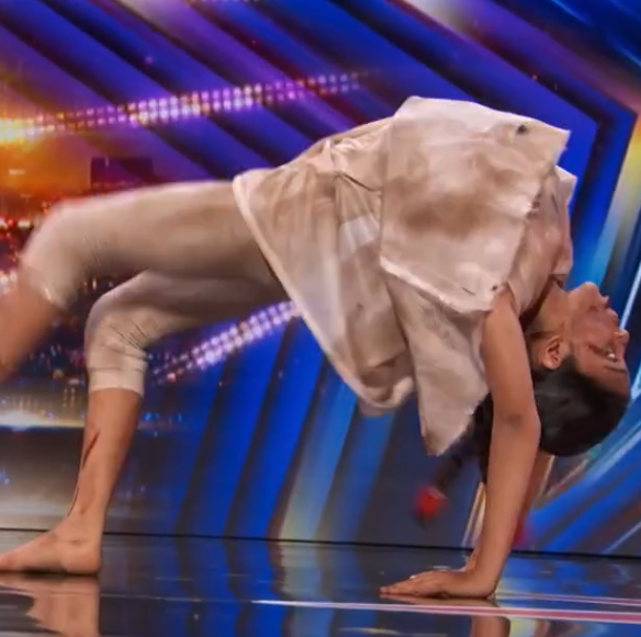 C2811007_CREEPIEST Contortion Act Leaves Judges SPEECHLESS!_part2