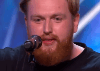 C0611020_Andy Hindson sings HILARIOUS about Parenthood on Britain Got Talent!_part2