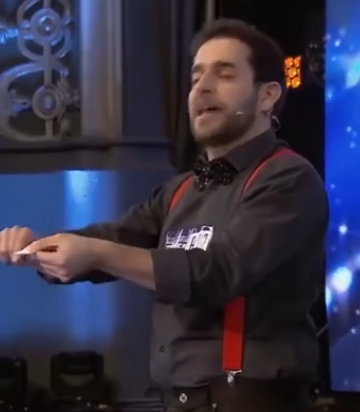 C1111011_Daniel Guedes on Portugal Got Talent (Audition)_part2