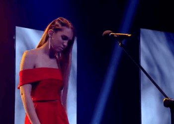 C1111013_Singer on Got Talent Uruguay (Audition)_part2