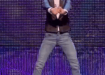 C0112011_Hysterically funny Philip Green makes fabulous first impression _part2