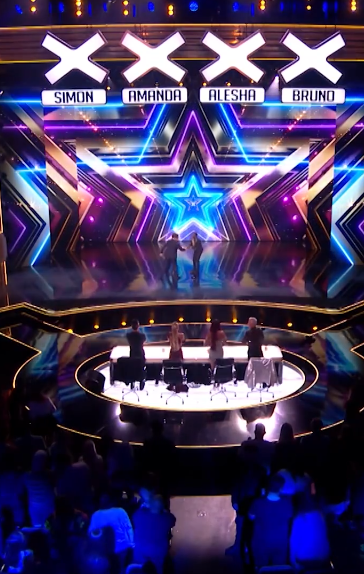 C1112016_Innocent Masuku blew roof off chilling performance_part2