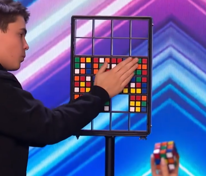 C1112018_Young magician Ryland Petty mesmerises Judges Rubik Cube magic_part2