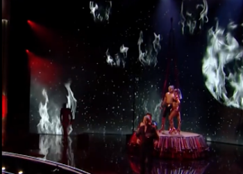 C1712008_Duo Stardust set stage alight daring performance_part2