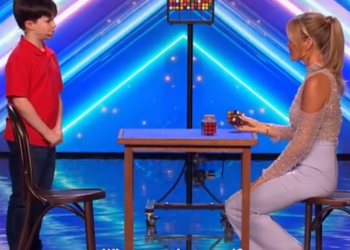 C1712019_Young magician Ryland Petty mesmerises Judges Rubik Cube magic_part2