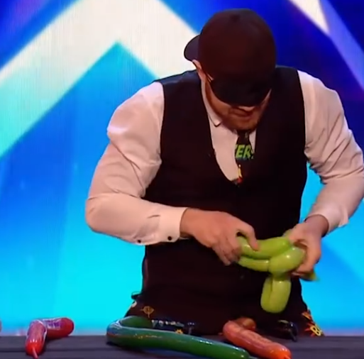 C0112017_Ryan Tracey attempts to break Guinness World Britain Got Talent_part2