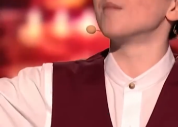 C2212001_Cheeky Young Magician Charms Judges!_part2