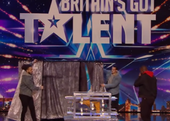 C2312002_Magical Bones STUNS Judges his UNBELIEVABLE trickery! BGT_part2
