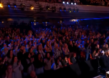 C2412011_year old dancer Destini Hamilton dazzles lyrical audition_part2