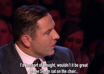 C0412008_Keri gets Simon on stage her sultry dance moves _part2