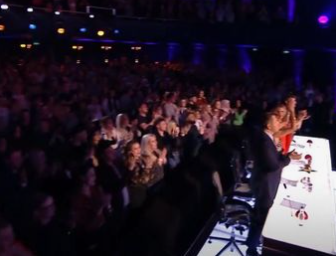 C0412009_Angels Inc. came to slay their magical performance Unforgettable _part2