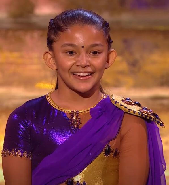 C3012010_Binita was tiny warrior in her Finale performance_part2