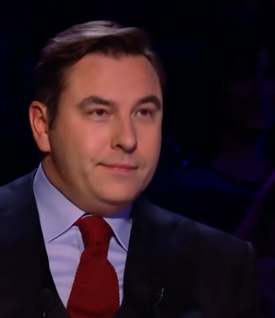 C0412018_MC Boy gets David dancing on desk! _part2