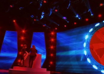 C0612014_Hand Dance Choreography IMPRESSES Judges!_part2