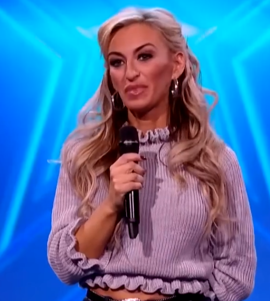 C0612018_Proud Irish Traveller STUNS Crowd Her Audition!_part2