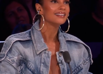 C0701014_Lewis Fuller impressed Simon MAGICALLY MUSICAL audition! _part2