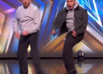 C1001020_Slick dancing duo Harry Lewis are friend goals_trimmed_part2