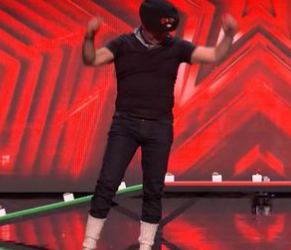 C0701007_We re cracking up at Soto Nutcracker scorcher of an audition_part2