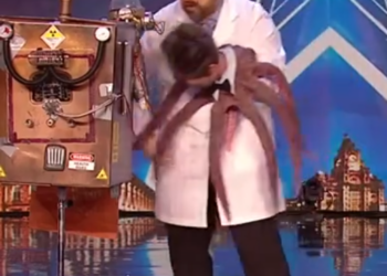 C1401006_Alien act Mr Cuddles has Judges questioning everything_trimmed_part2