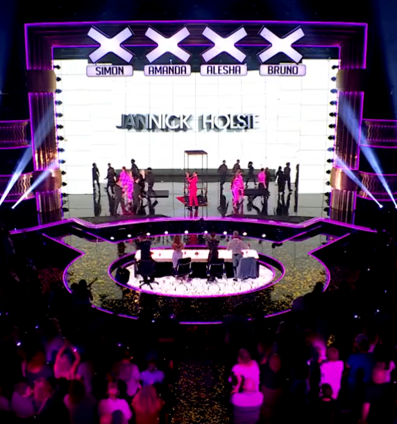 C1401015_Jannick Holste brings some glitz magic to Semi Final_trimmed_part2
